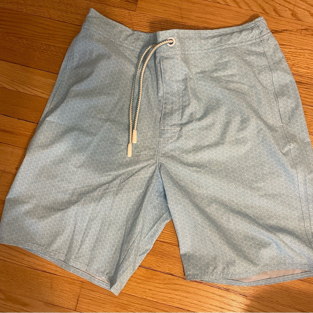 Johnnie-o large swim trunks men’s board shorts